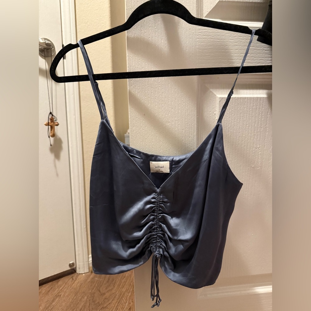 Aritzia Wilfred tank.